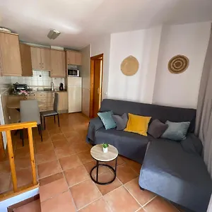 https://apartamento-en-frigiliana-29788.1costadelsol.com